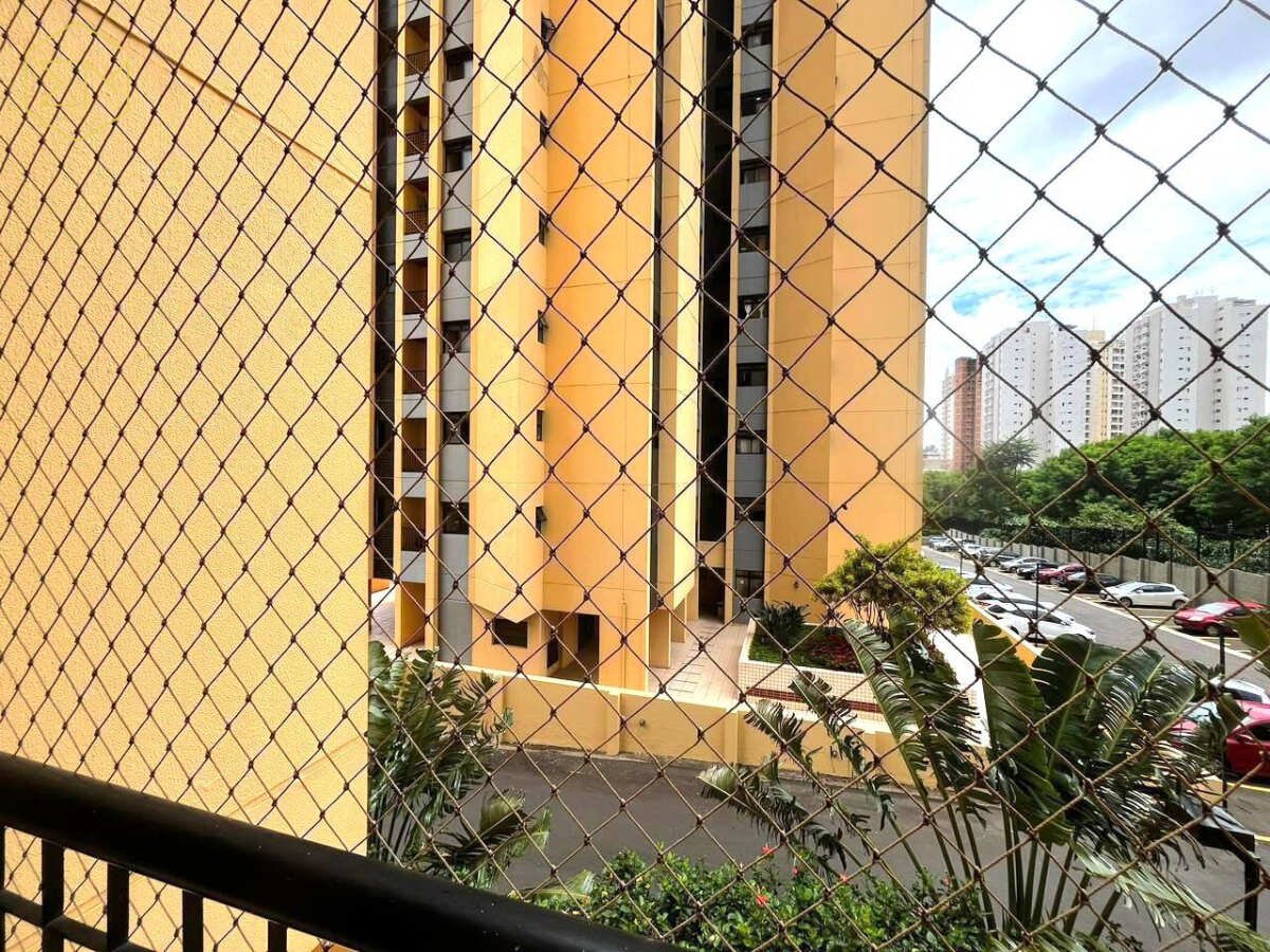 - Apartamento, no Residencial Canadá,  em Campinas, Mansões Santo Antônio, com 2 quartos, 69m²