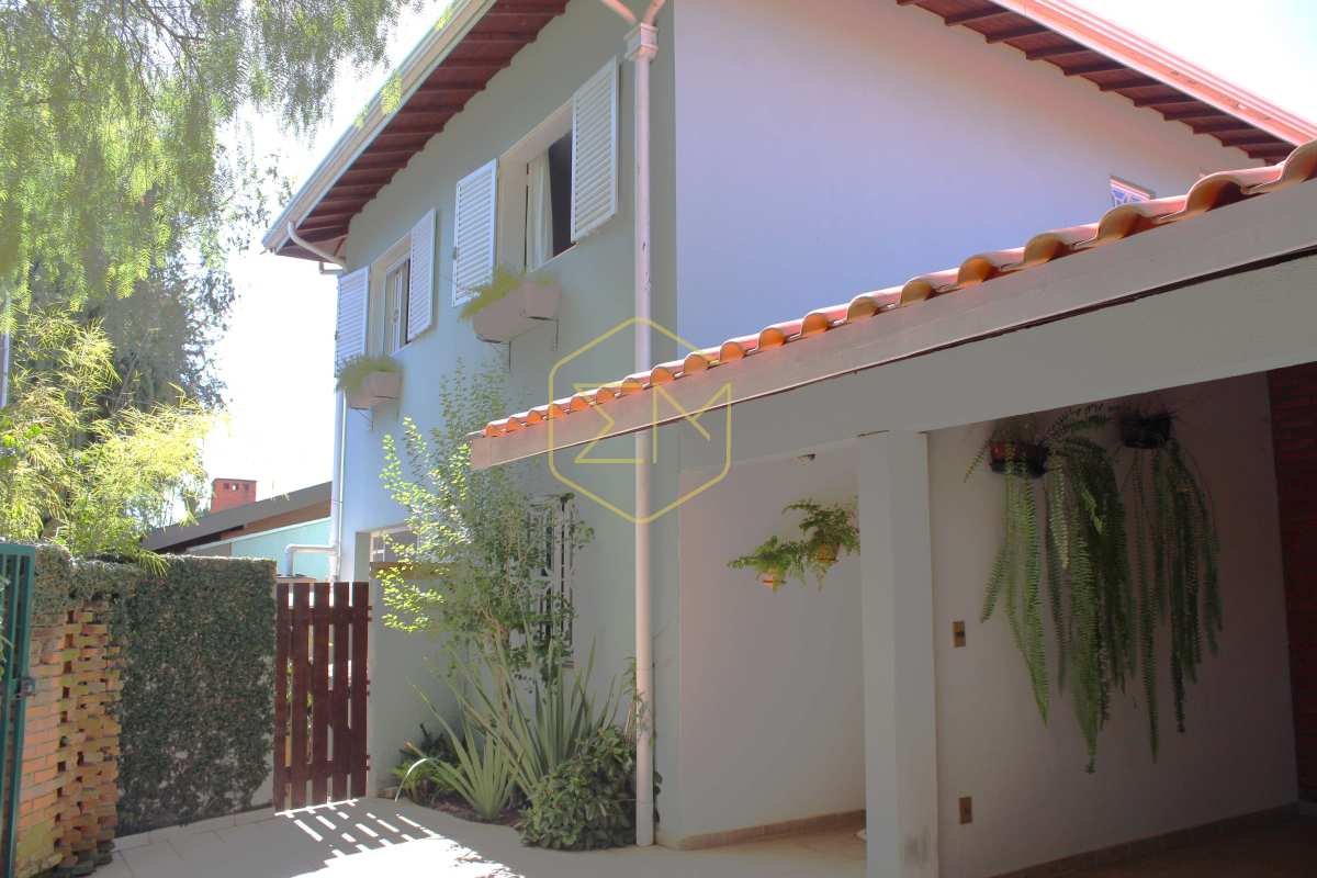 - Casa à venda em Campinas, Cidade Universitária, com 5 quartos