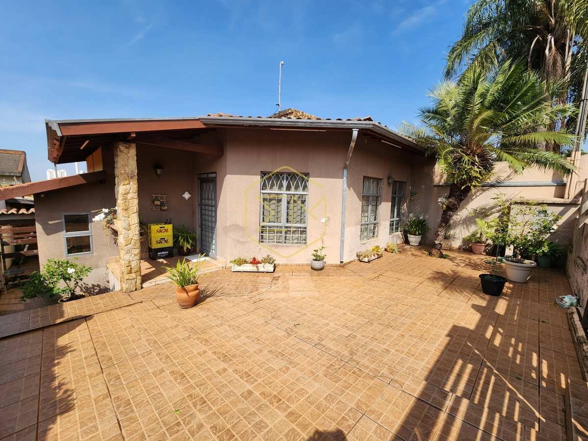 Casa de condomínio à venda com 3 quartos, 100m² - Parque dos Jacarandás,Campinas