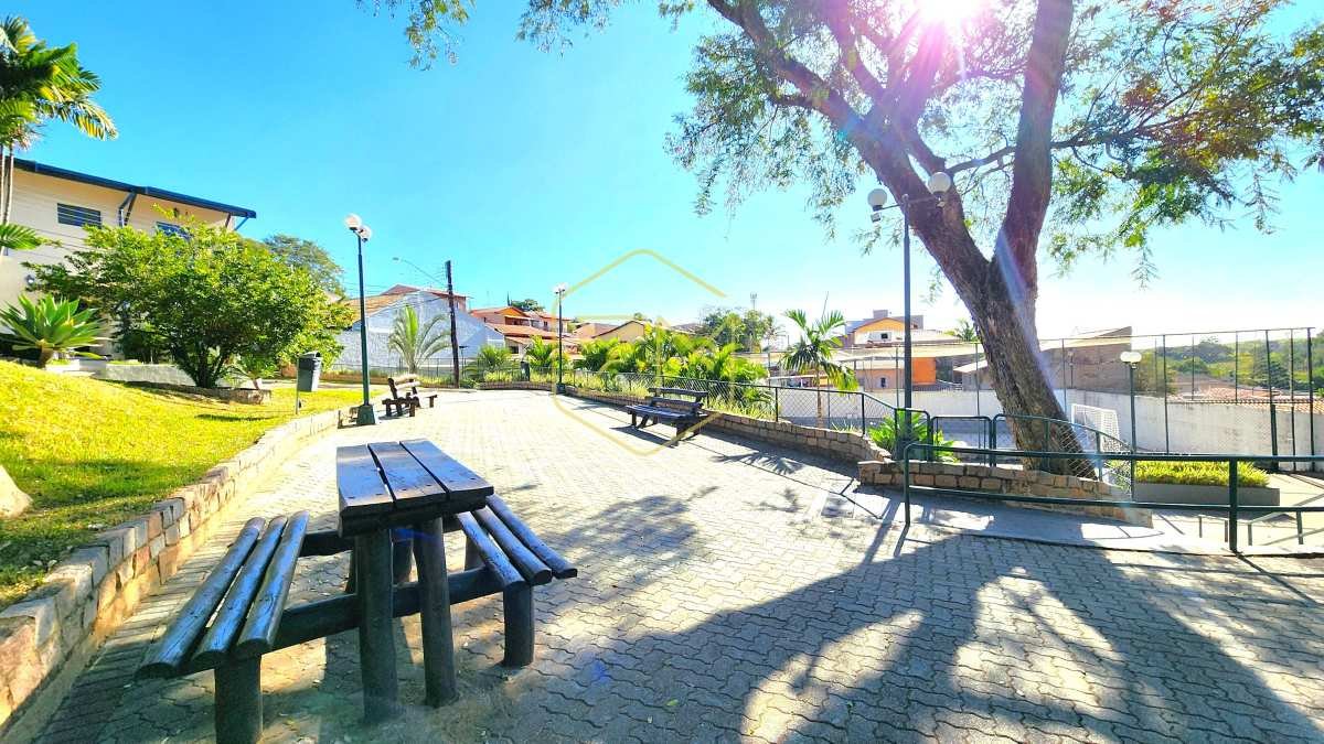 - Casa de condomínio em Campinas, Parque Imperador, com 4 quartos, 175,6m²