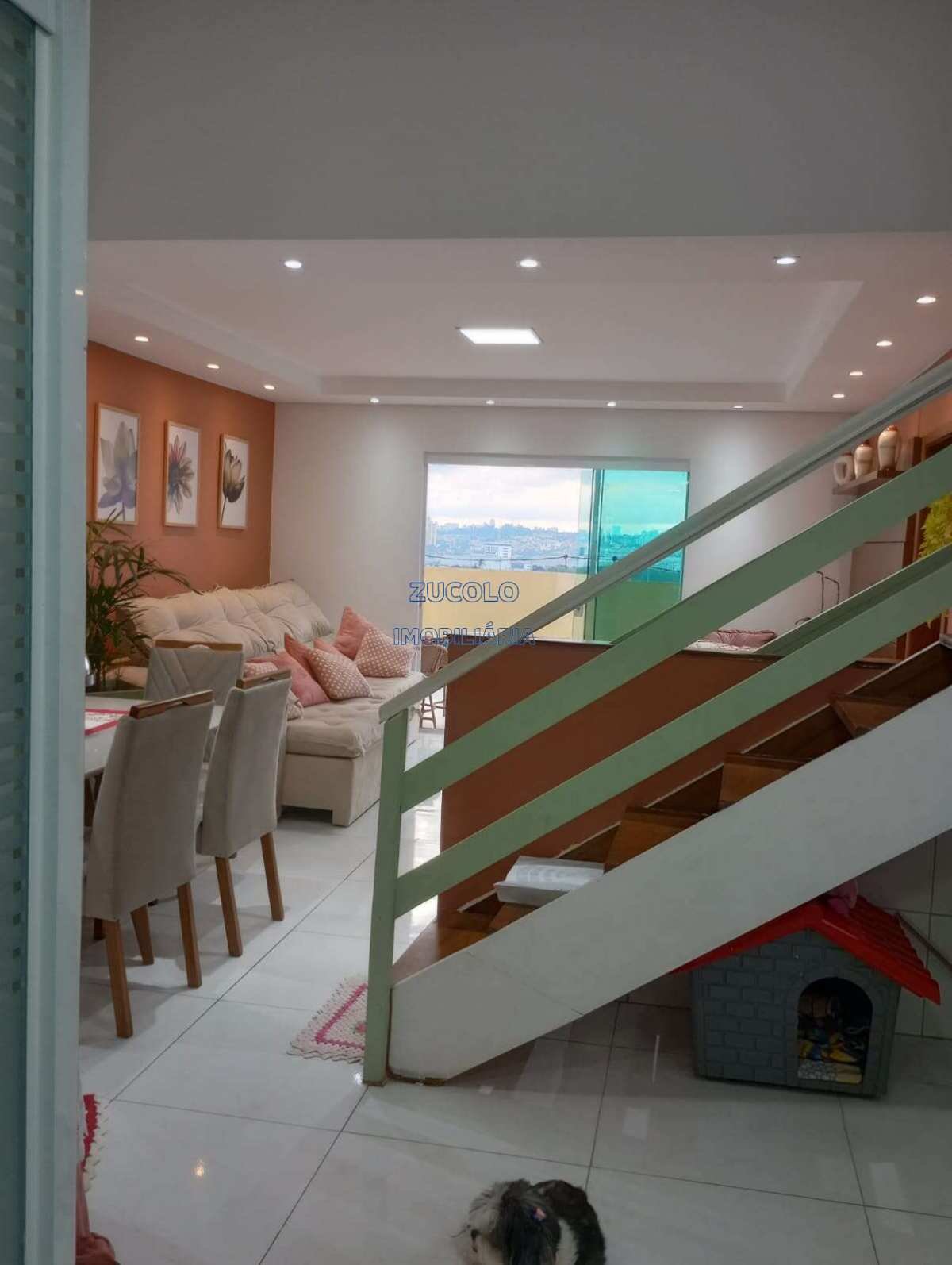 Apartamento Duplex, 4 dormitórios sendo 2 suítes, 2 vagas de garagem, no coração do Rudge Ramos - Zucolo Imobiliária