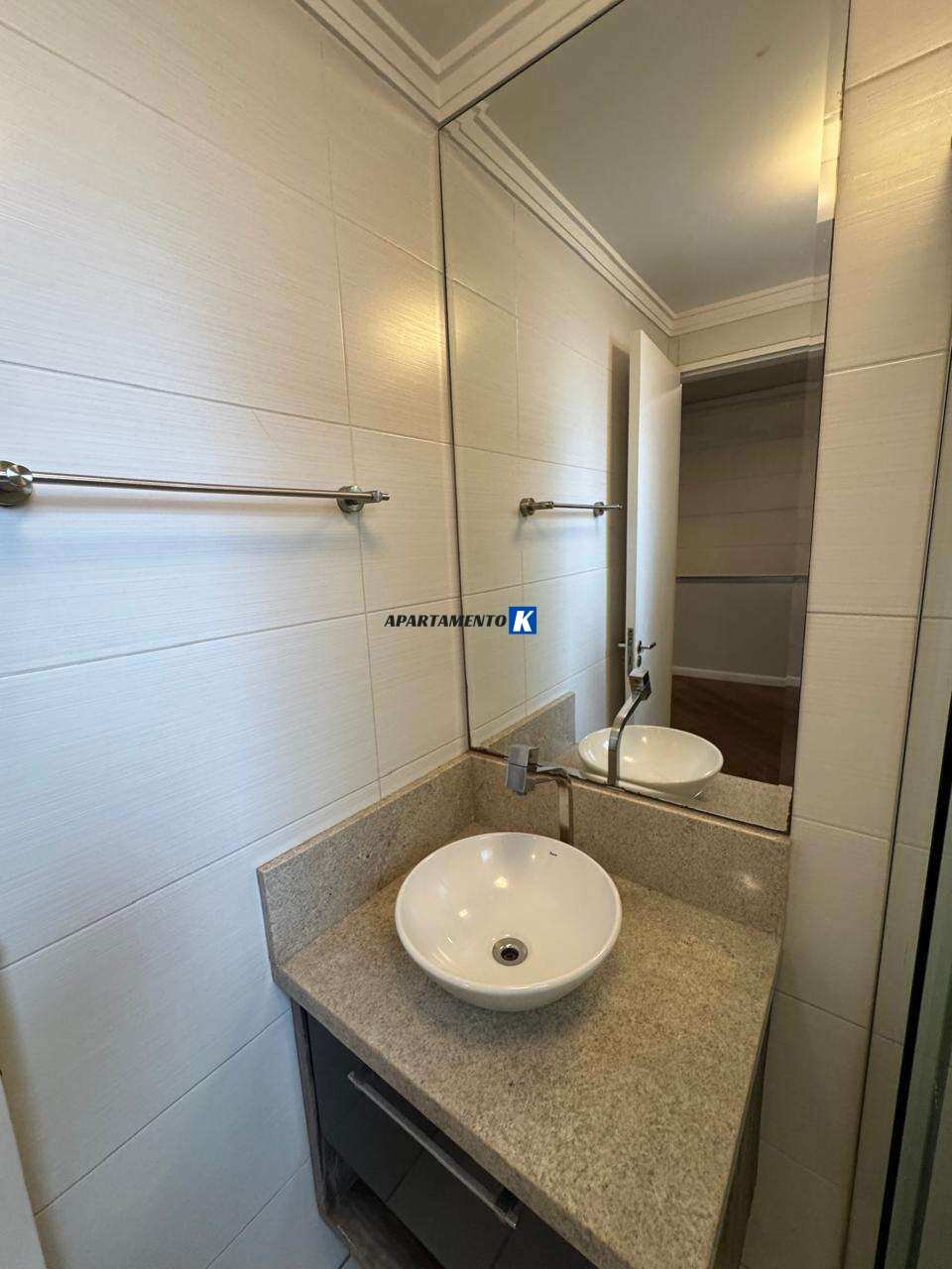 Apartamento LOCAÇÃO - 2 dormitórios, 1 suíte, sala ampliada - 1 vaga - 65m² - Marcenaria Completa - Macedo - Guarulhos - SP