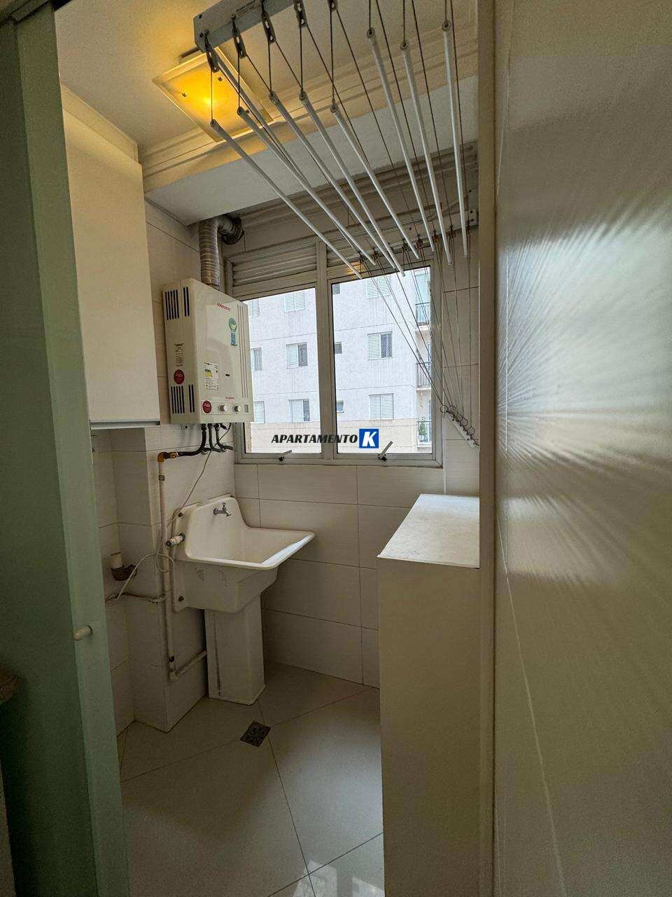 Apartamento LOCAÇÃO - 2 dormitórios, 1 suíte, sala ampliada - 1 vaga - 65m² - Marcenaria Completa - Macedo - Guarulhos - SP