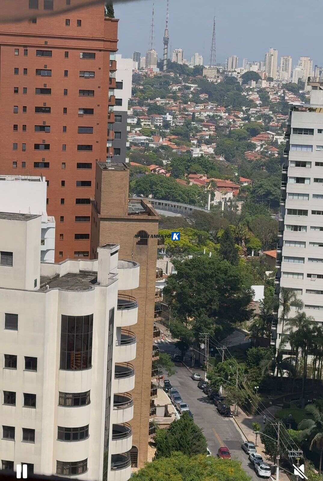 Apartamento P/ VENDA -  207 m² -  3 suítes, Varanda Gourmet, 2 vagas - 1 por andar - Lazer Elevado - Torre Única - Em Obras - Higienópolis - SP