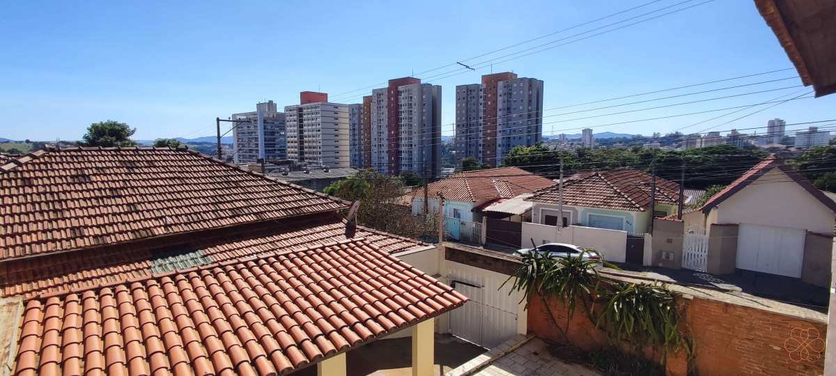 Casa para alugar com 3 quartos, 267m² - Foto 13