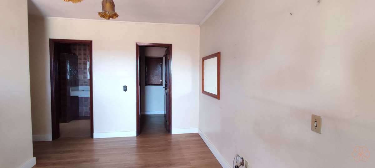 Casa para alugar com 3 quartos, 267m² - Foto 11