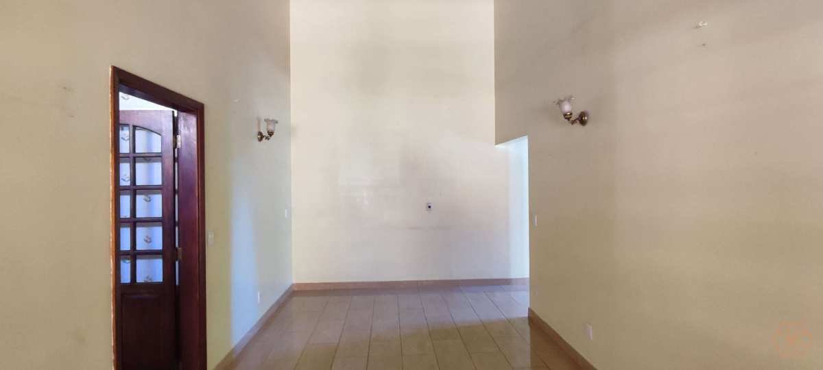 Casa para alugar com 3 quartos, 267m² - Foto 6