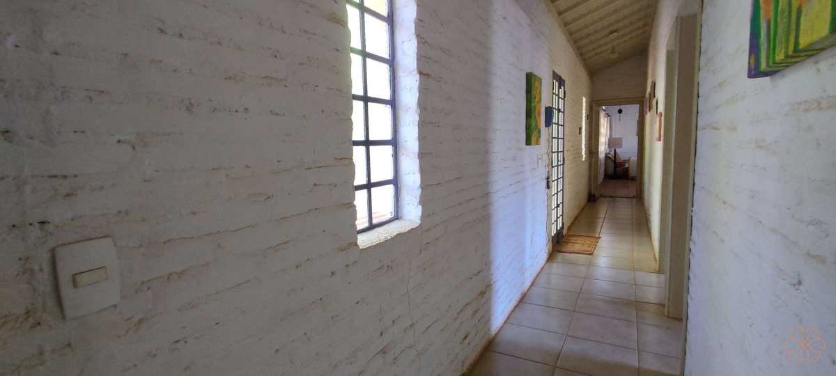 Chácara à venda com 4 quartos, 200m² - Foto 10