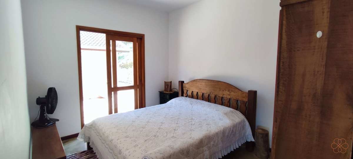 Chácara à venda e aluguel com 5 quartos, 246m² - Foto 7