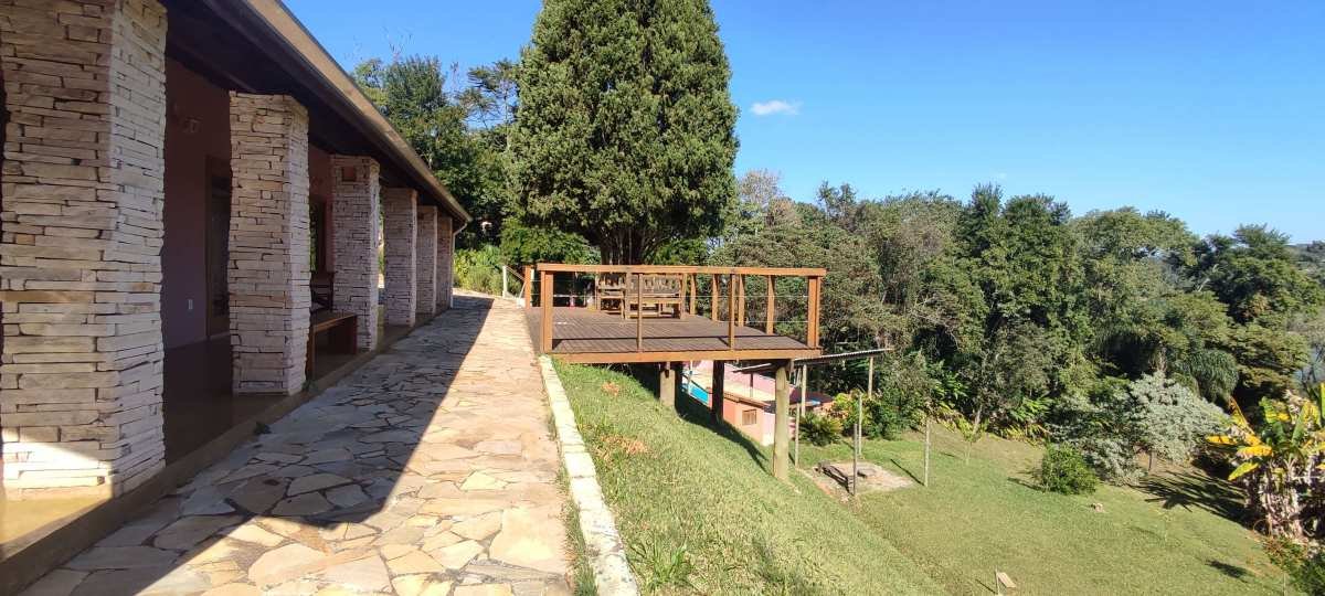 Chácara à venda e aluguel com 5 quartos, 246m² - Foto 35