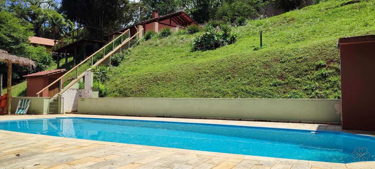 Chácara à venda e aluguel com 5 quartos, 246m² - Foto 25