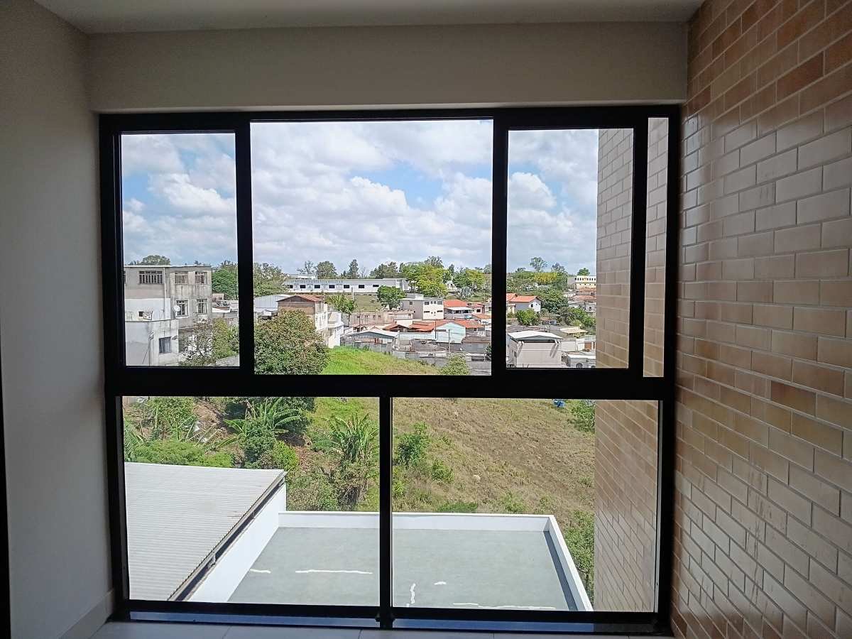 Apartamento à venda, no Edifício Montserrat em Barbacena, São Jorge, com 2 quartos, 75m² - Alfa Imóveis