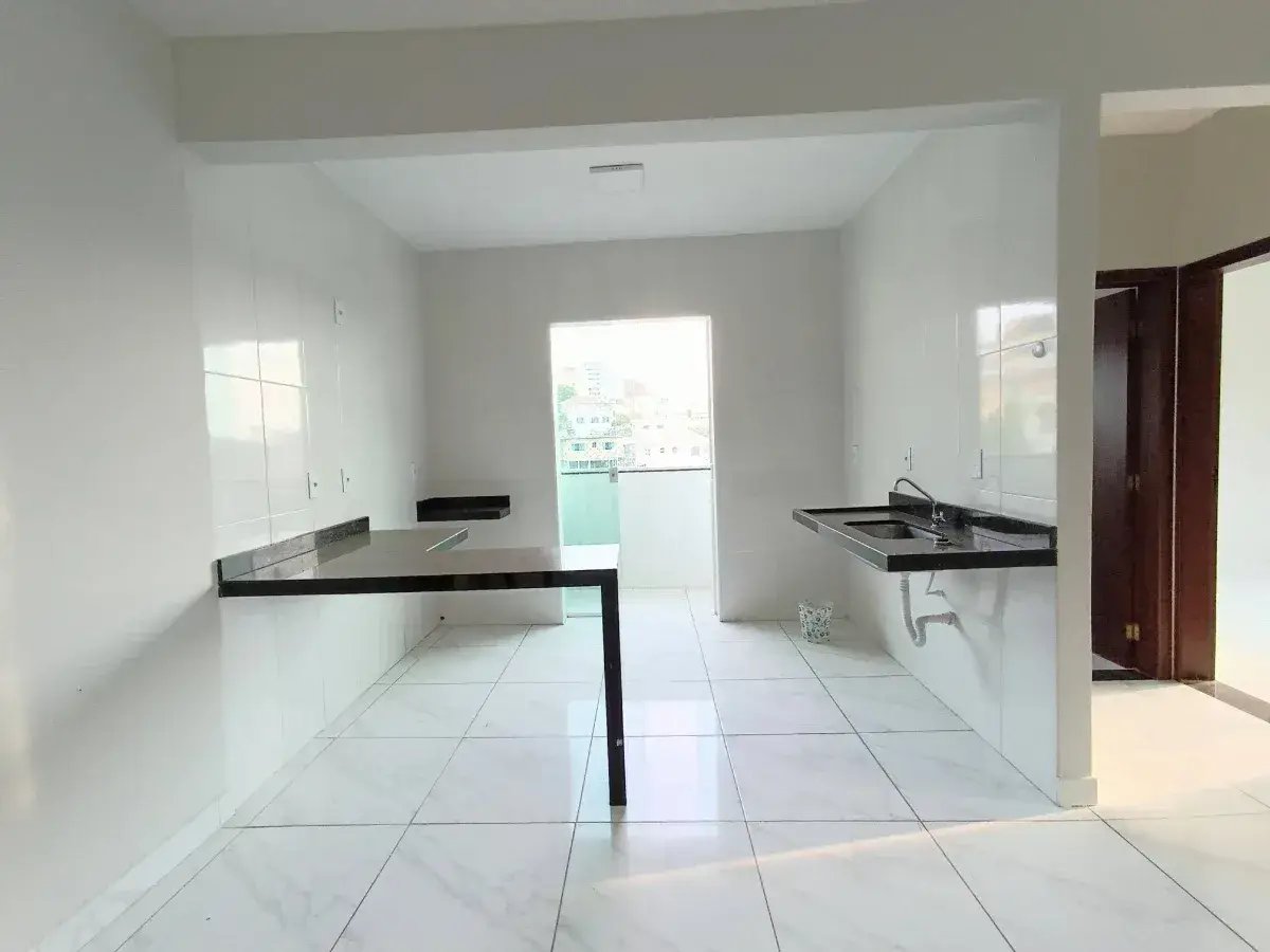 Apartamento de 2 Dormitórios no Centro da Cidade - Com Garagem - Alfa Imóveis