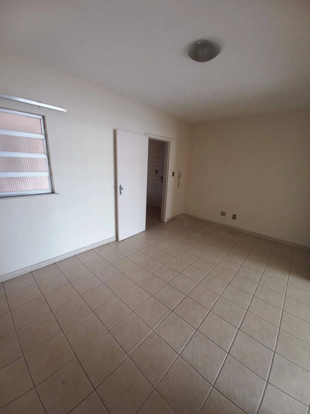 Apartamento espaçoso de 209m² na melhor localização de Barbacena/MG - Alfa Imóveis