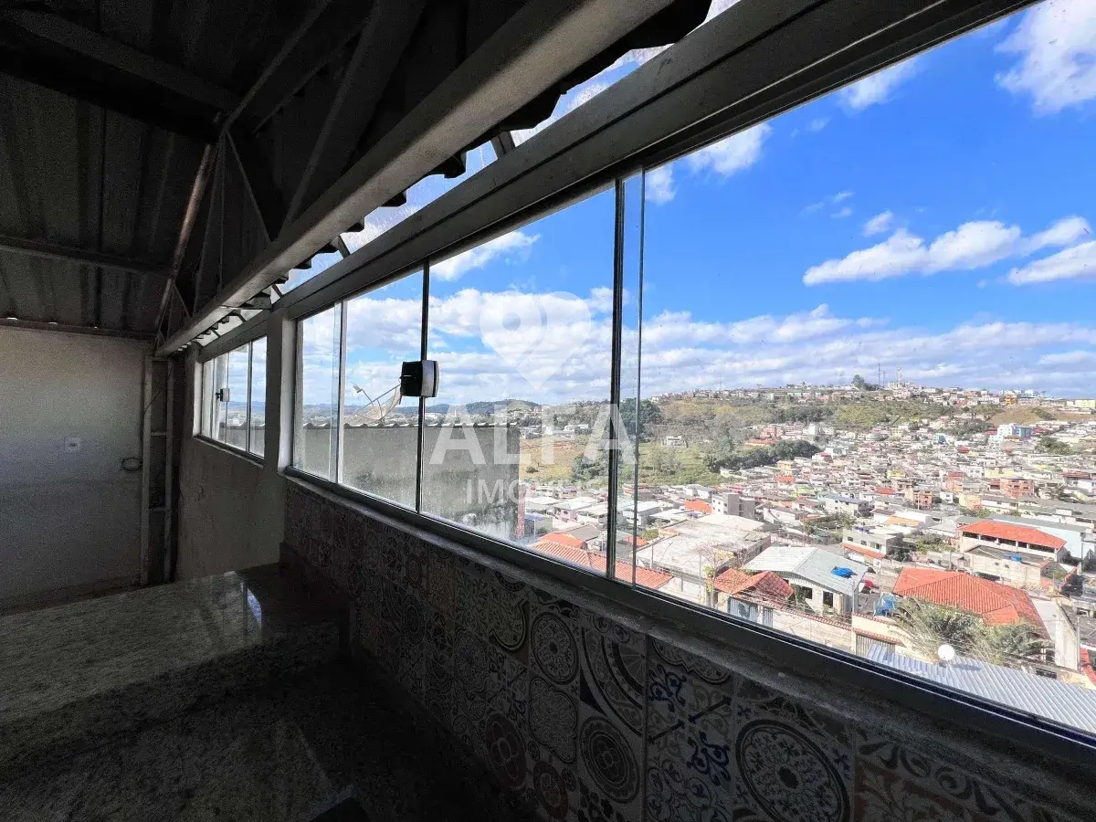 Casa à venda em Barbacena, Santa Efigênia, com 3 quartos, 401m²