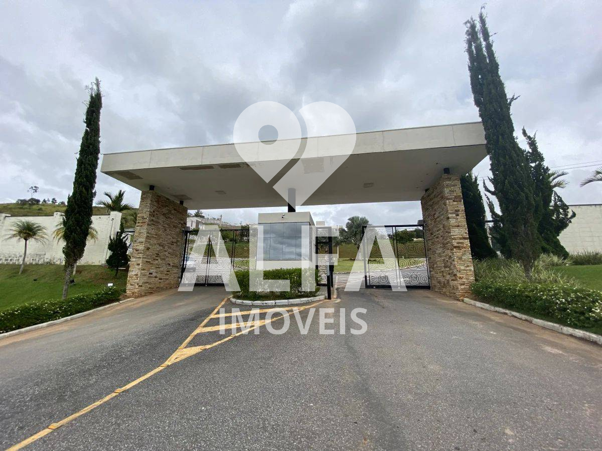 Lote de esquina 475m² em Condomínio de Alto Padrão – Segurança e Lazer Completo