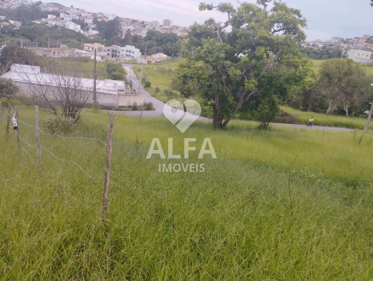 Lote de 240m² à venda no Campo Belo