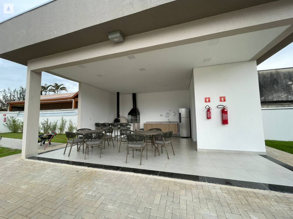 Casa de condomínio à venda, no Vita Village em Pindamonhangaba, Nossa Senhora do Perpétuo Socorro, com 2 quartos, 117,45 á 270,95m²