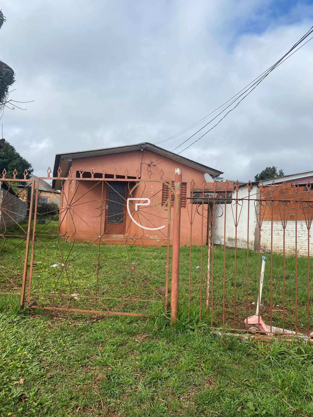 Casa para alugar em Cruz Alta, com 3 quartos