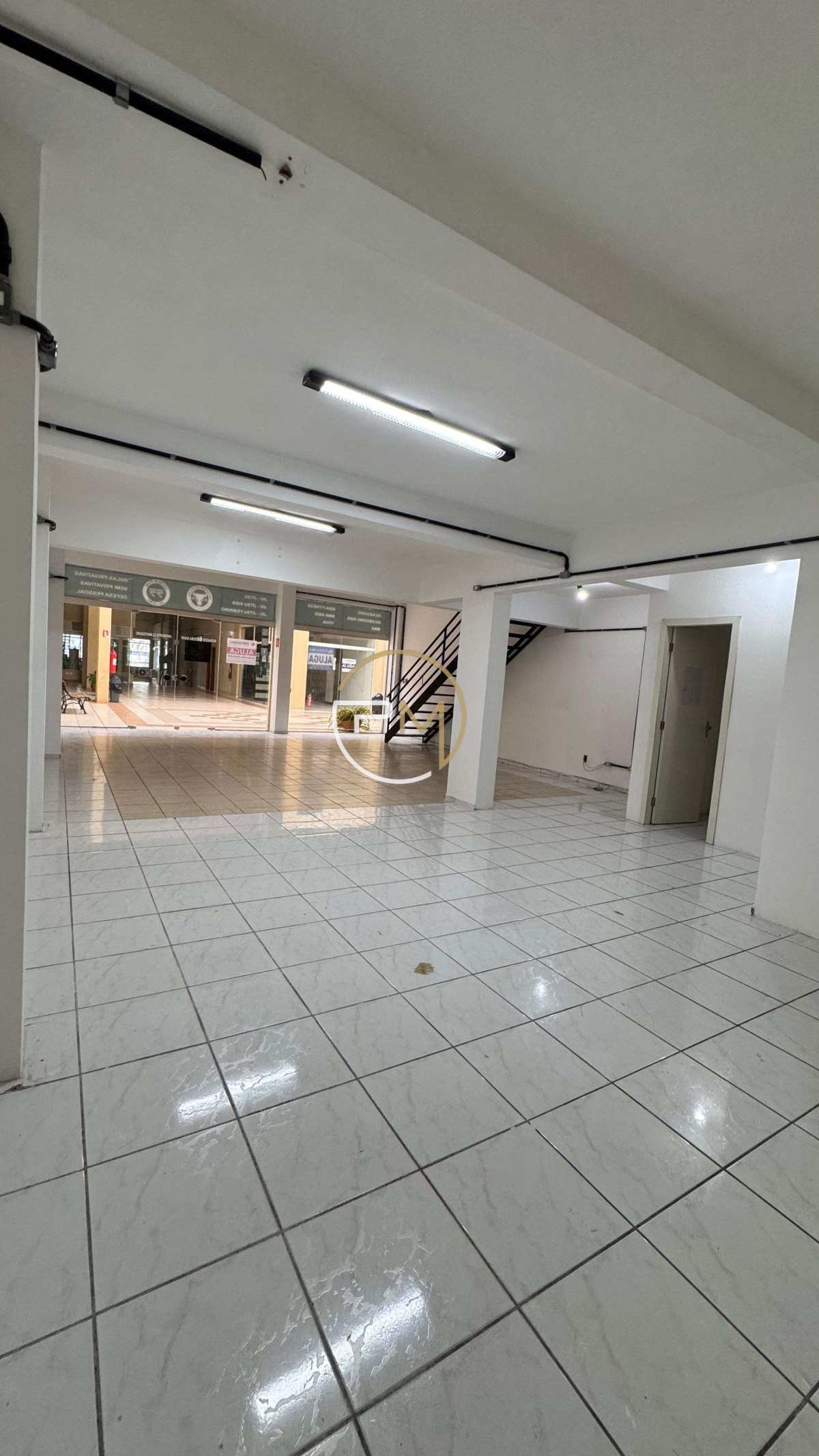 Sala comercial para alugar em Cruz Alta, Centro, 85,65m²