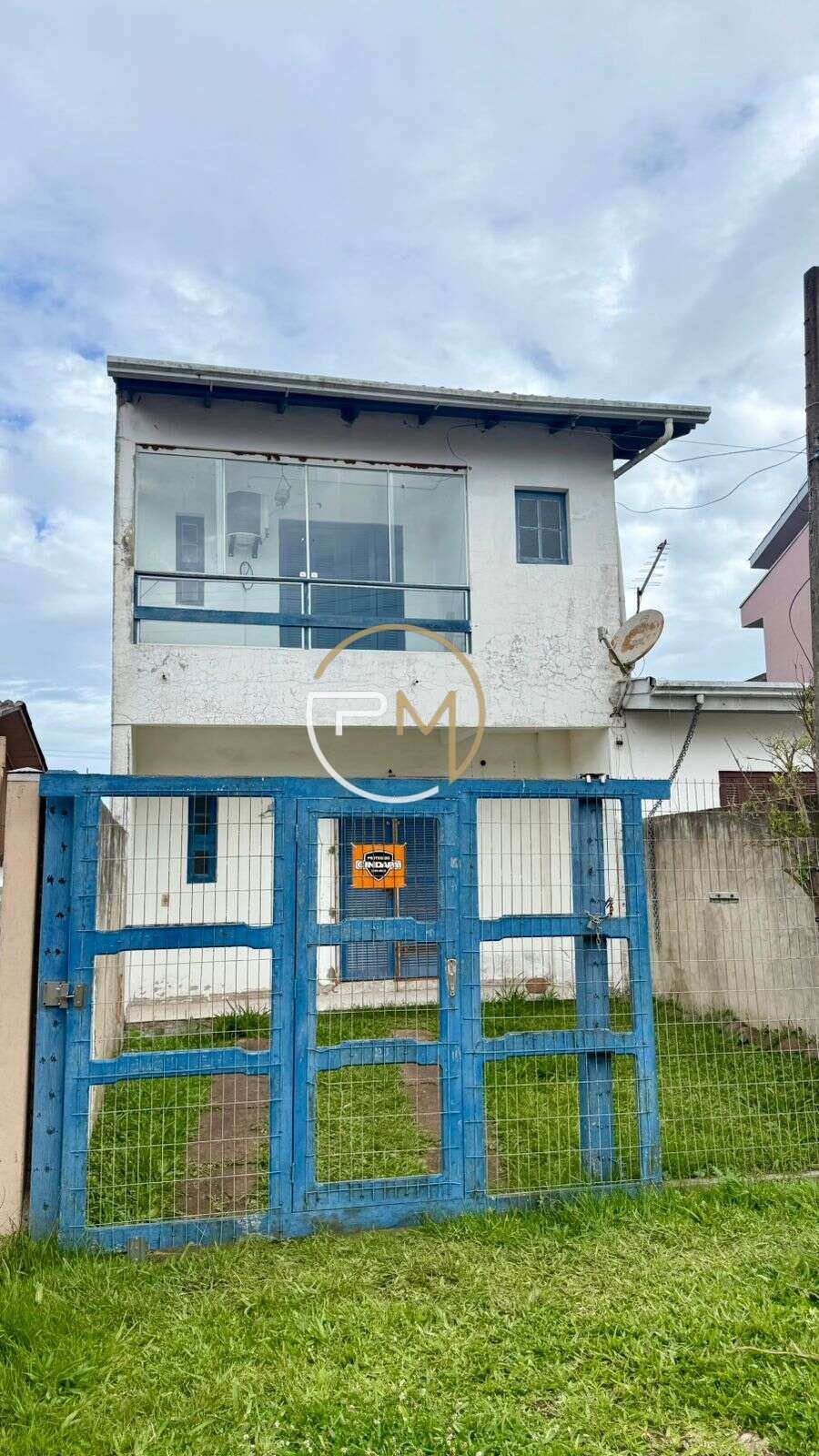 Sobrado à venda em Tramandaí, com 2 quartos, 152m²
