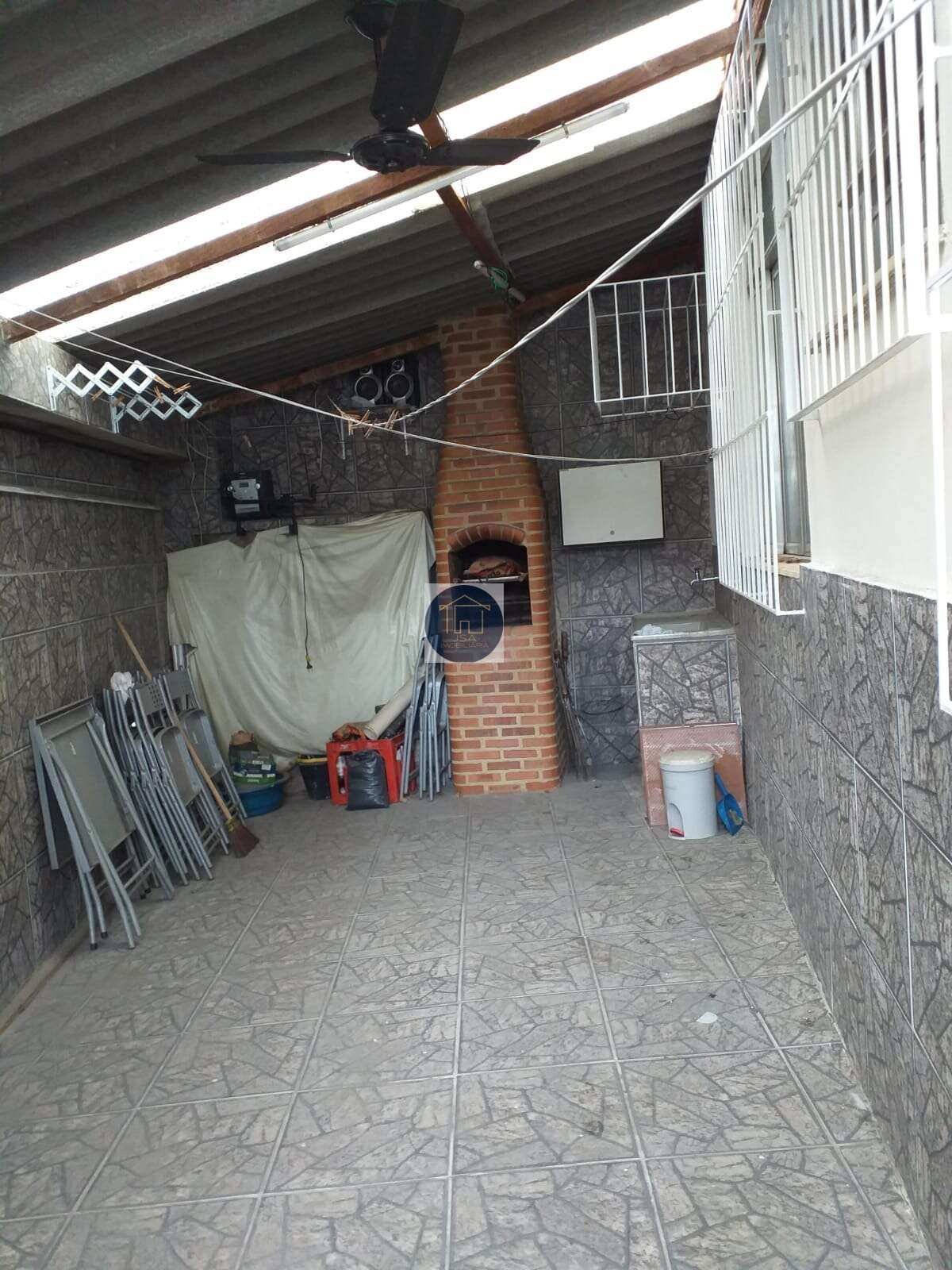 Casa à venda com 2 quartos - BARRO VERMELHO,