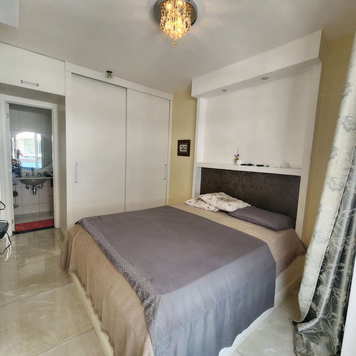 Apartamento 3 suítes em Condomínio Resort - Luggare Soluções Imobiliárias