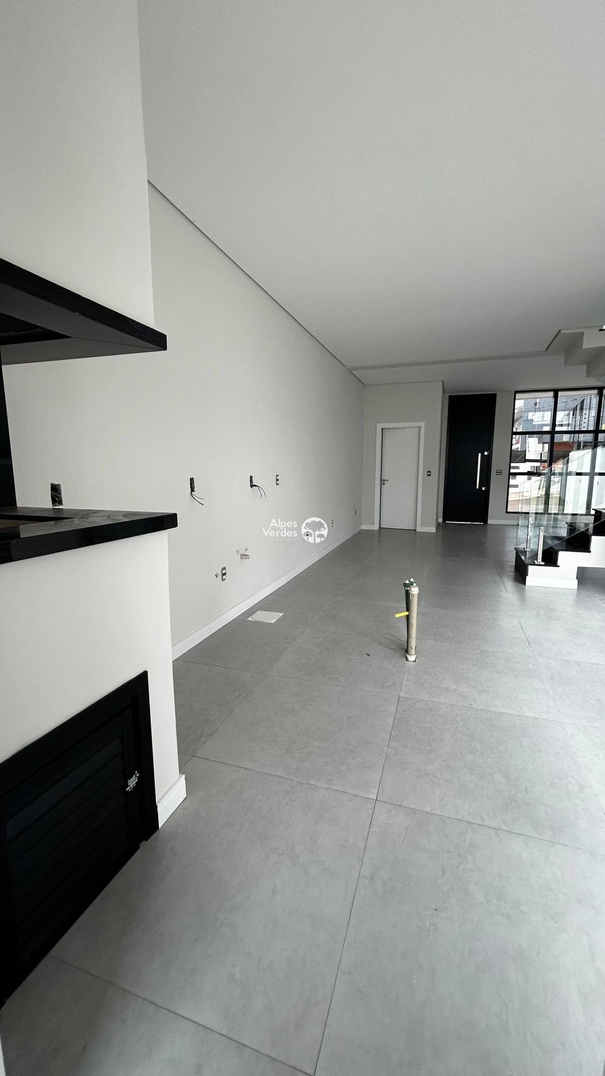 Vende-se casa de alto padrão em Passo Fundo-3 Quartos-R$1.200.000,00