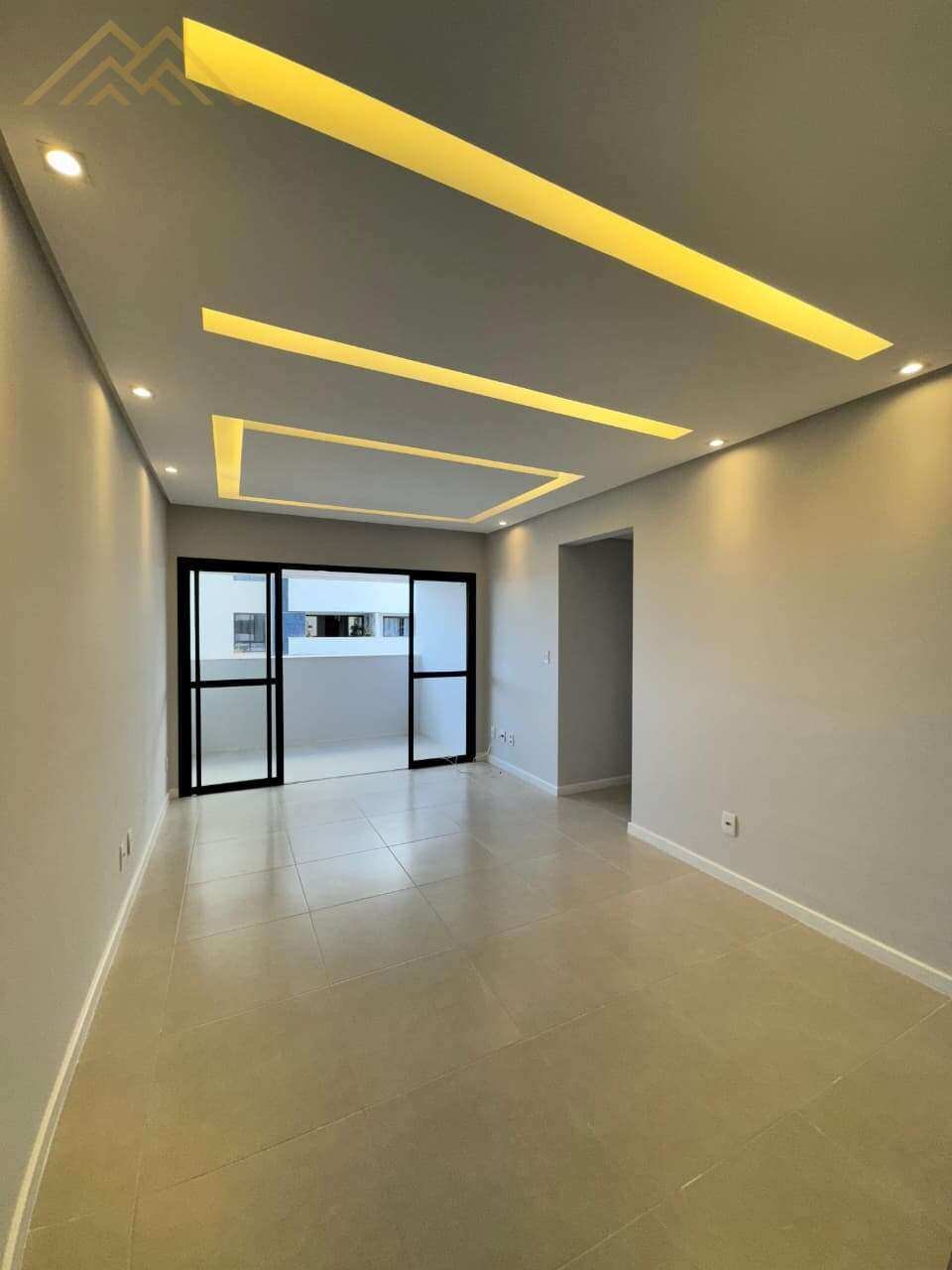 Apartamento à venda em Lauro de Freitas, Pitangueiras, com 3 quartos, 83m² - Henrique Aquino  IMÓVEIS DE QUALIDADE LTDA CRECI PJ 2675