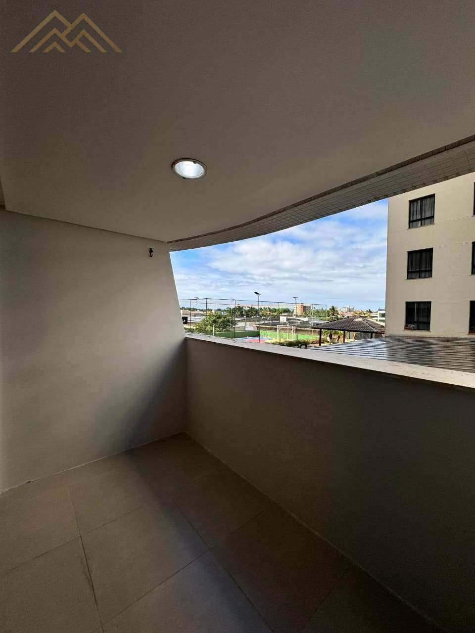 Apartamento à venda em Lauro de Freitas, Pitangueiras, com 3 quartos, 83m² - Henrique Aquino  IMÓVEIS DE QUALIDADE LTDA CRECI PJ 2675