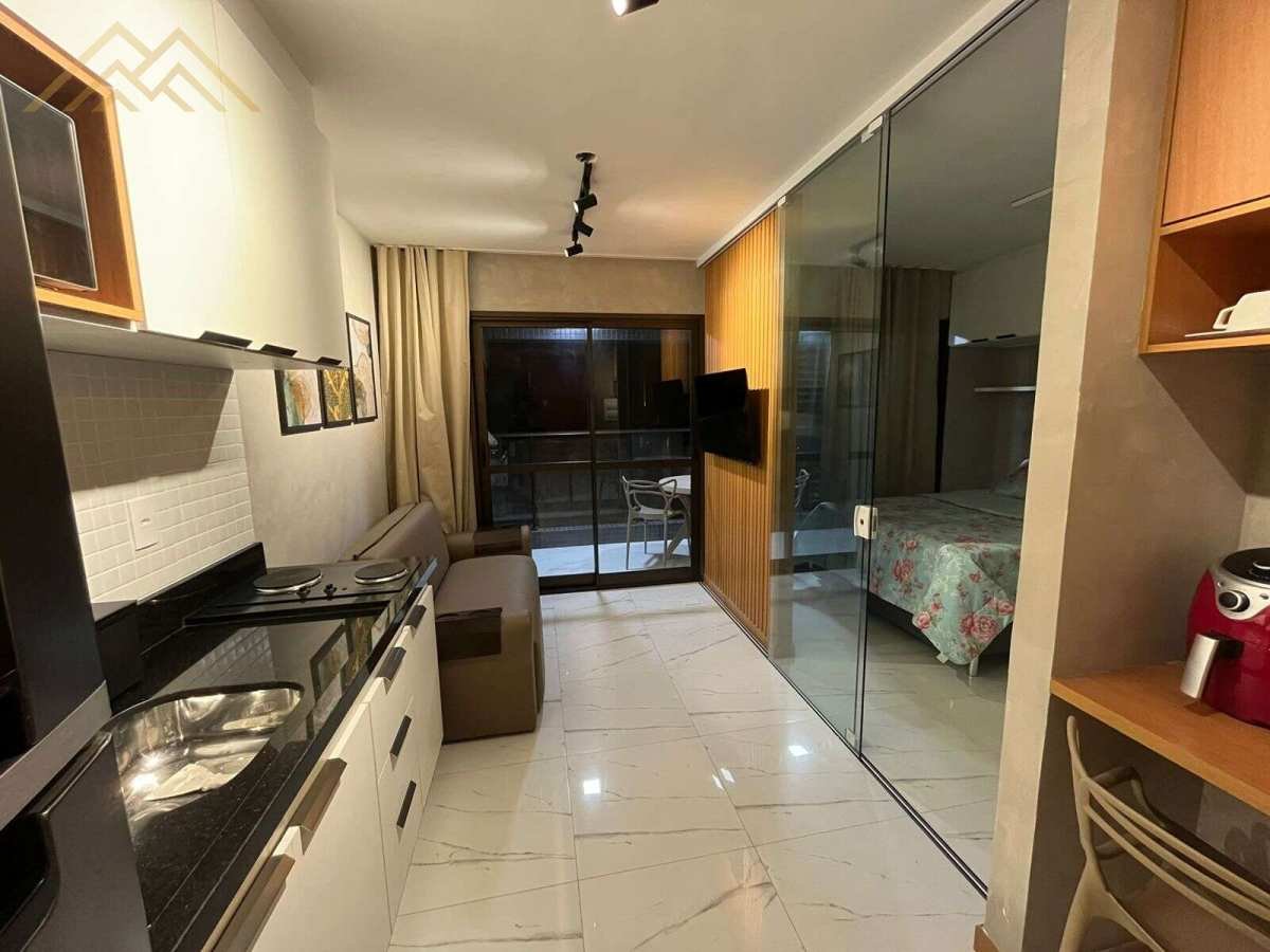 Studio à venda em Salvador, Barra, com 1 quarto, 33m² - Henrique Aquino  IMÓVEIS DE QUALIDADE LTDA CRECI PJ 2675