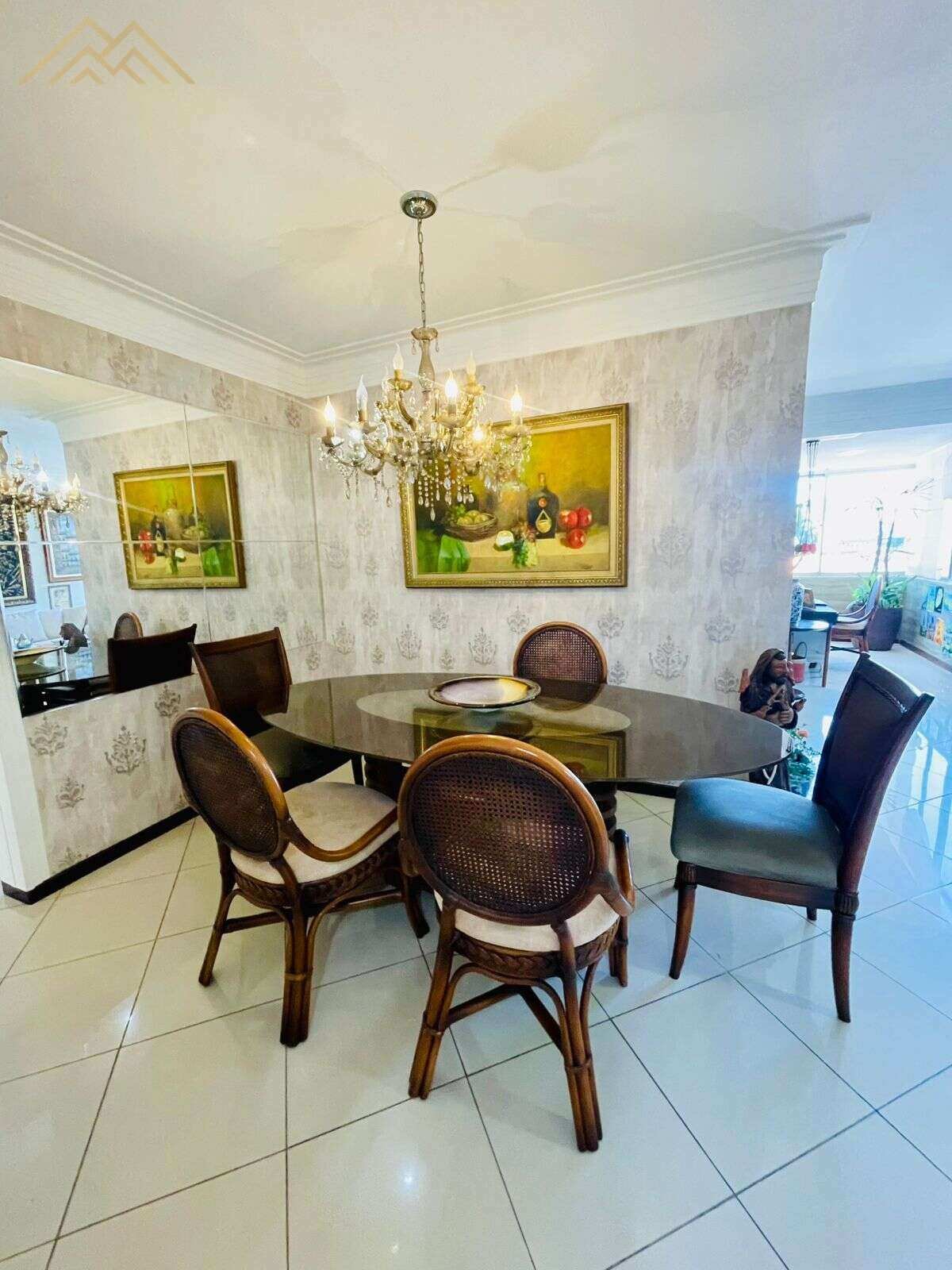 Apartamento à venda em Salvador, Graça, com 4 quartos, 140m² - Henrique Aquino  IMÓVEIS DE QUALIDADE LTDA CRECI PJ 2675