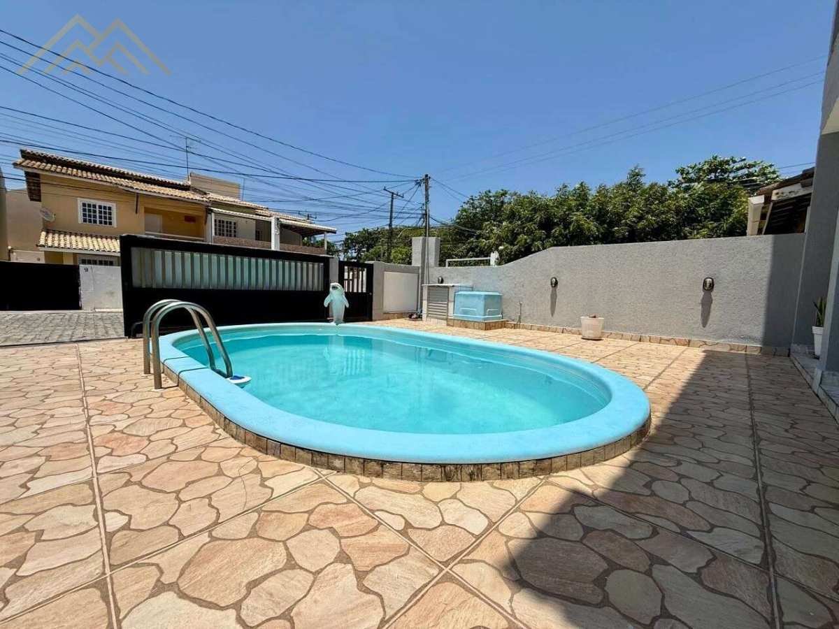 Casa à venda, com 4 quartos, 242m² - Henrique Aquino  IMÓVEIS DE QUALIDADE LTDA CRECI PJ 2675