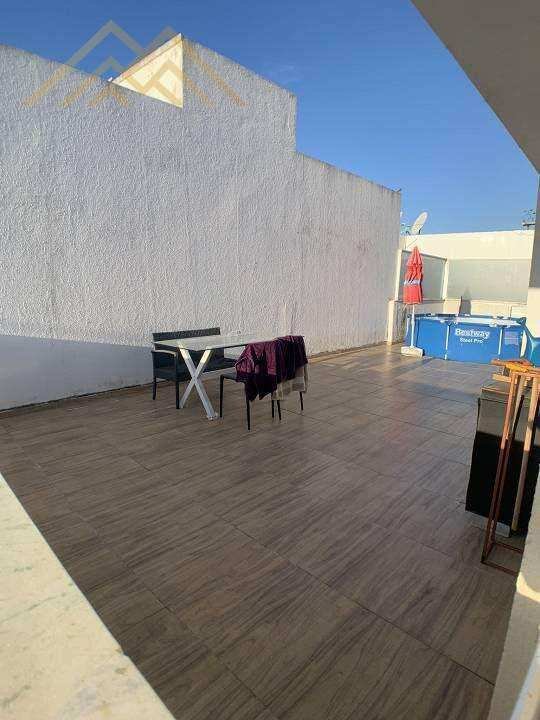 Casa à venda em Lauro de Freitas, Buraquinho, com 4 quartos, 170m² - Henrique Aquino  IMÓVEIS DE QUALIDADE LTDA CRECI PJ 2675