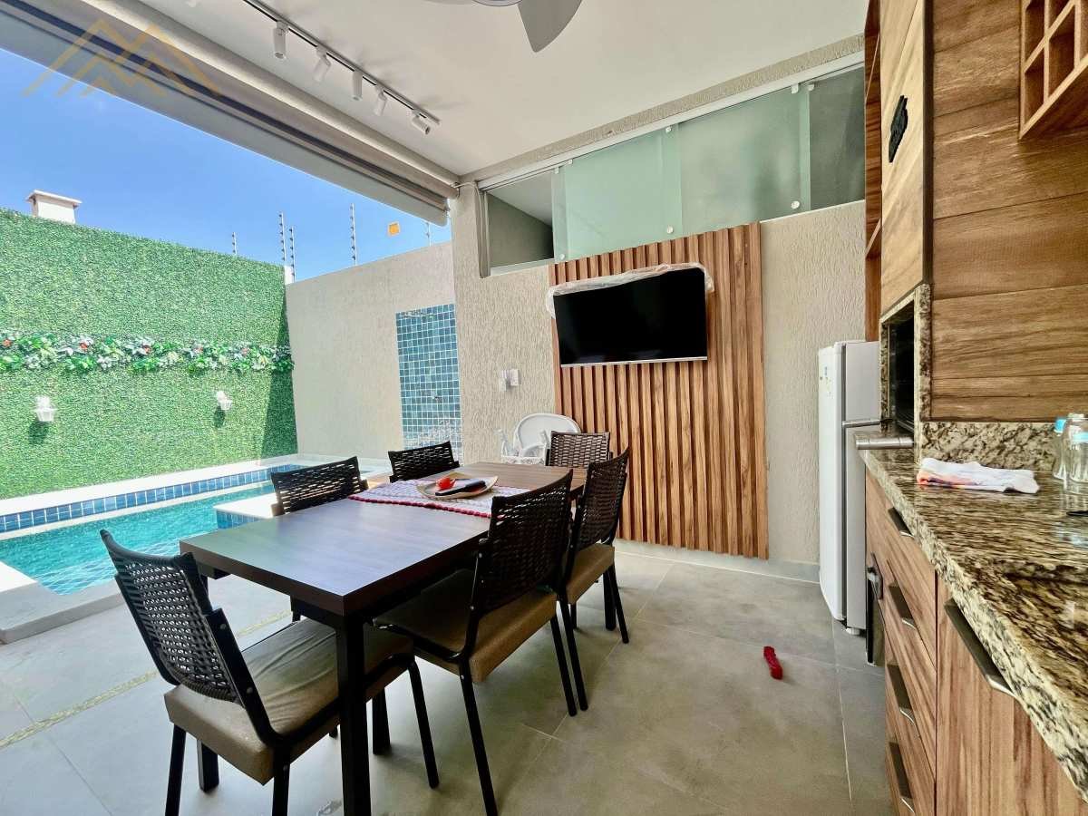 Casa de condomínio à venda em Lauro de Freitas, Buraquinho, com 4 quartos, 180m² - Henrique Aquino  IMÓVEIS DE QUALIDADE LTDA CRECI PJ 2675