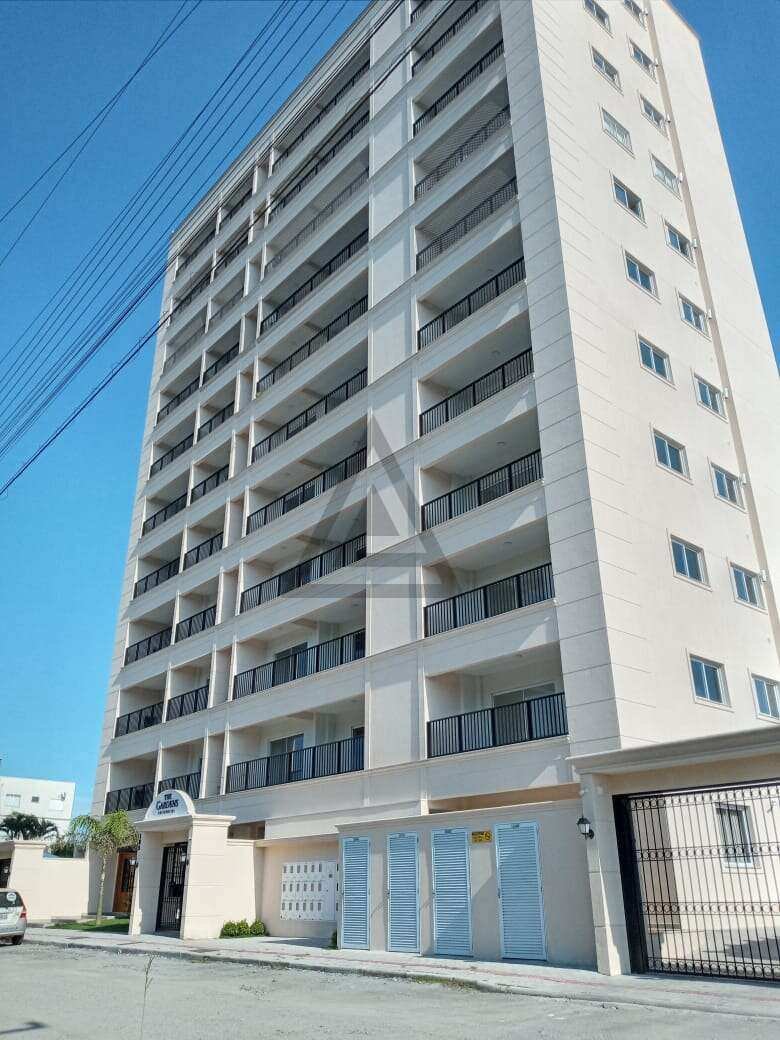 Apartamento na Quadra do Mar, no Balneário Paese