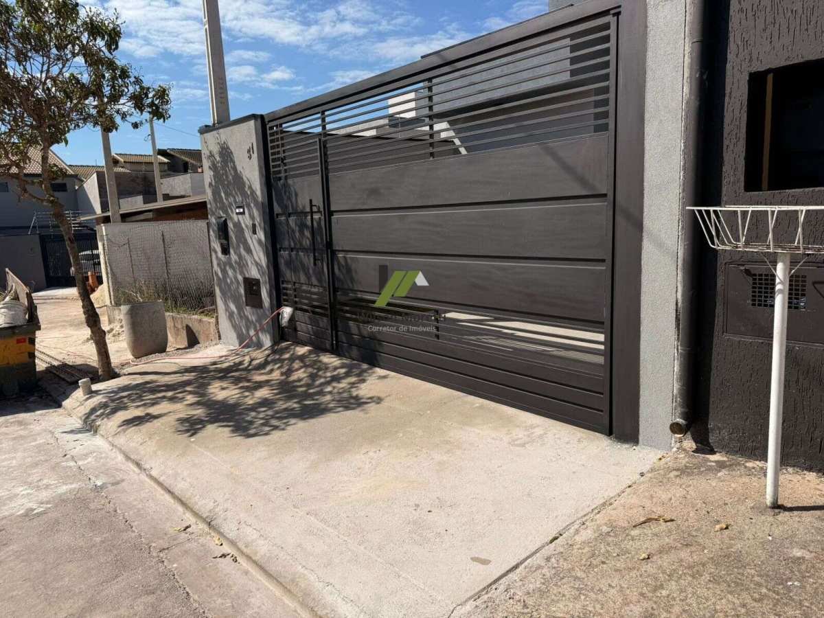 Casa à venda com 3 quartos, 83m² - Foto 4