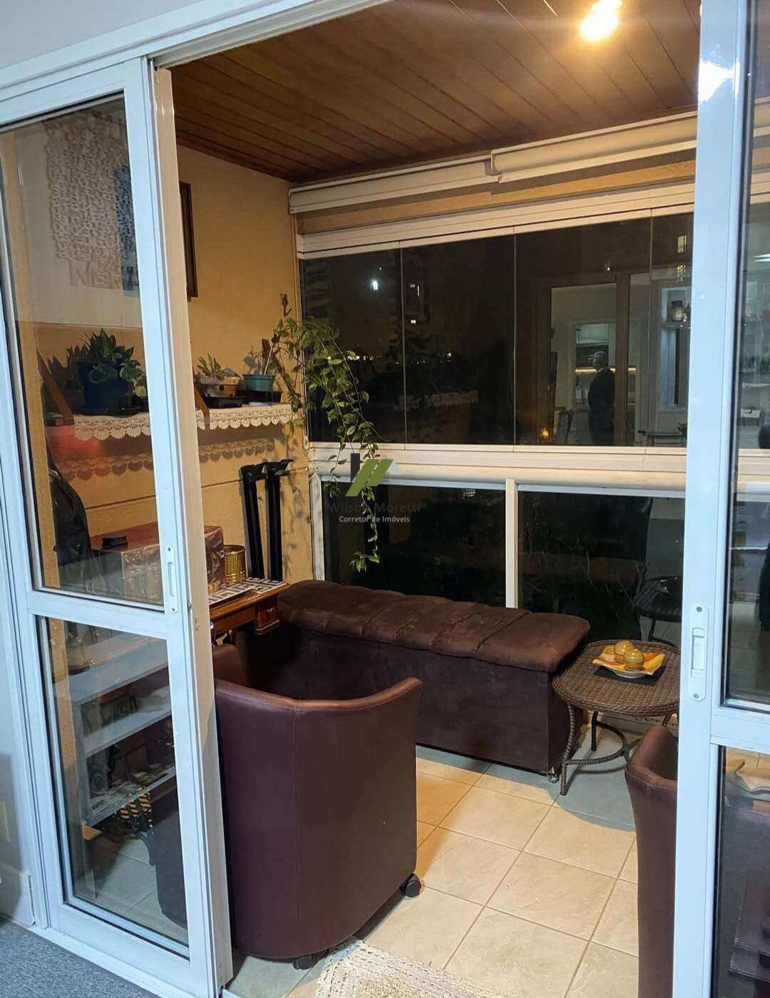 Apartamento à venda com 3 quartos, 96m² - Foto 9